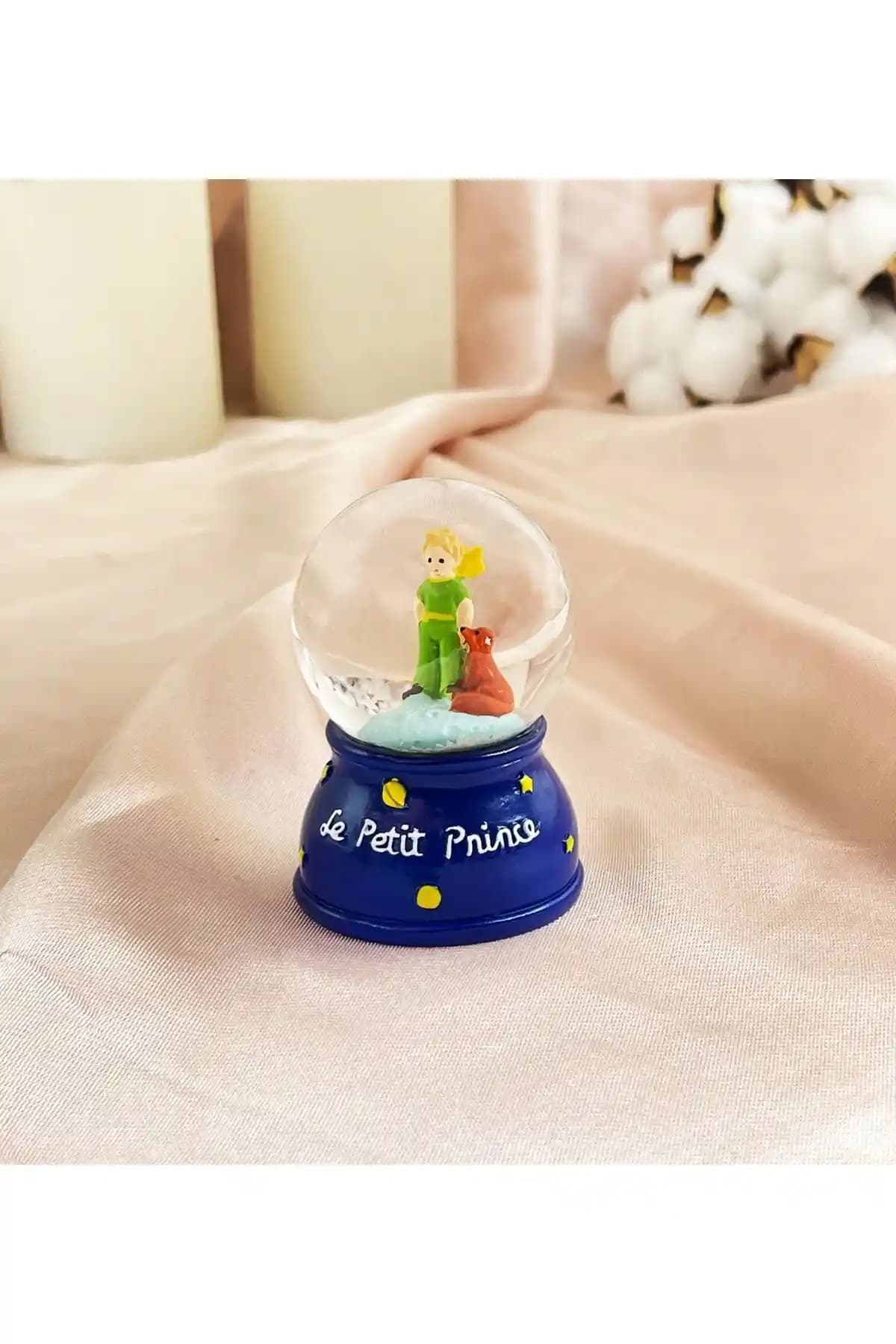 Küçük Prens Temalı Kar Küresi Karşılaştırması: Bam ve Vivaldes Modelleri Analizi