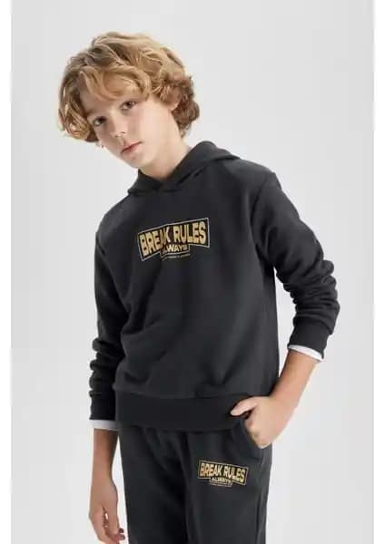 DeFacto Erkek Çocuk Kapüşonlu Kalın Sweatshirt Karşılaştırması ve İnceleme