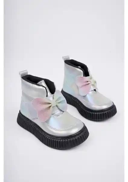 Muggo Nixie ve Vicco D'lites Çocuk Botları Karşılaştırması ve Özellikleri