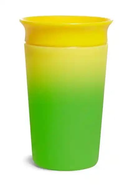 Munchkin Bardak Modelleri Karşılaştırması: Renk Değiştiren ve Alıştırma Bardakları