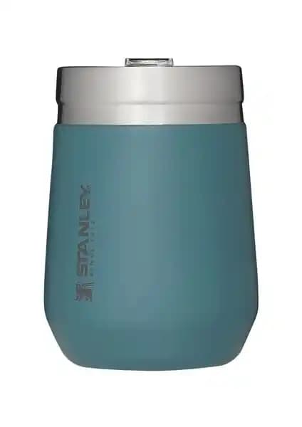 Stanley Termos Karşılaştırması: Günlük ve Kamp Kullanımı İçin En İyi Seçenekler