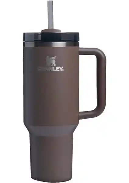 Stanley Termos Karşılaştırması: Sıcak ve Soğuk Tutma Özellikleriyle En İyi Modeller