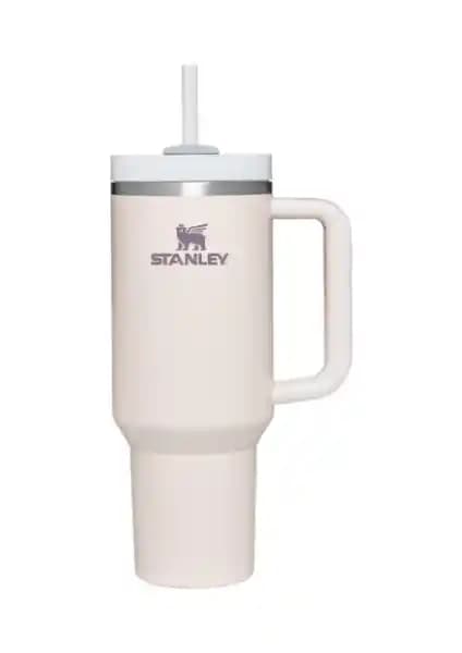 Termos Karşılaştırması: Stanley Quencher ve Stevig Çelik Modellerinin Özellikleri