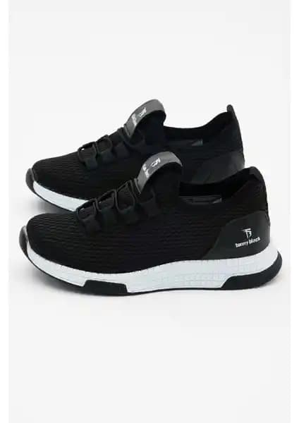 Tonny Black Çocuk Spor Ayakkabıları Karşılaştırması: Siyah Beyaz ve Sarı Modellerinin Özellikleri ve Kullanıcı Yorumları