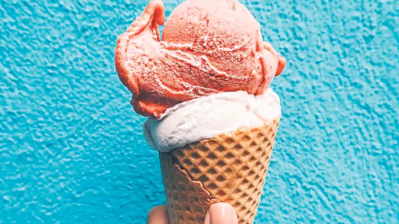 Boğaz Ağrısında Dondurma Alternatifleri ve Doğal Rahatlatıcı Yöntemler