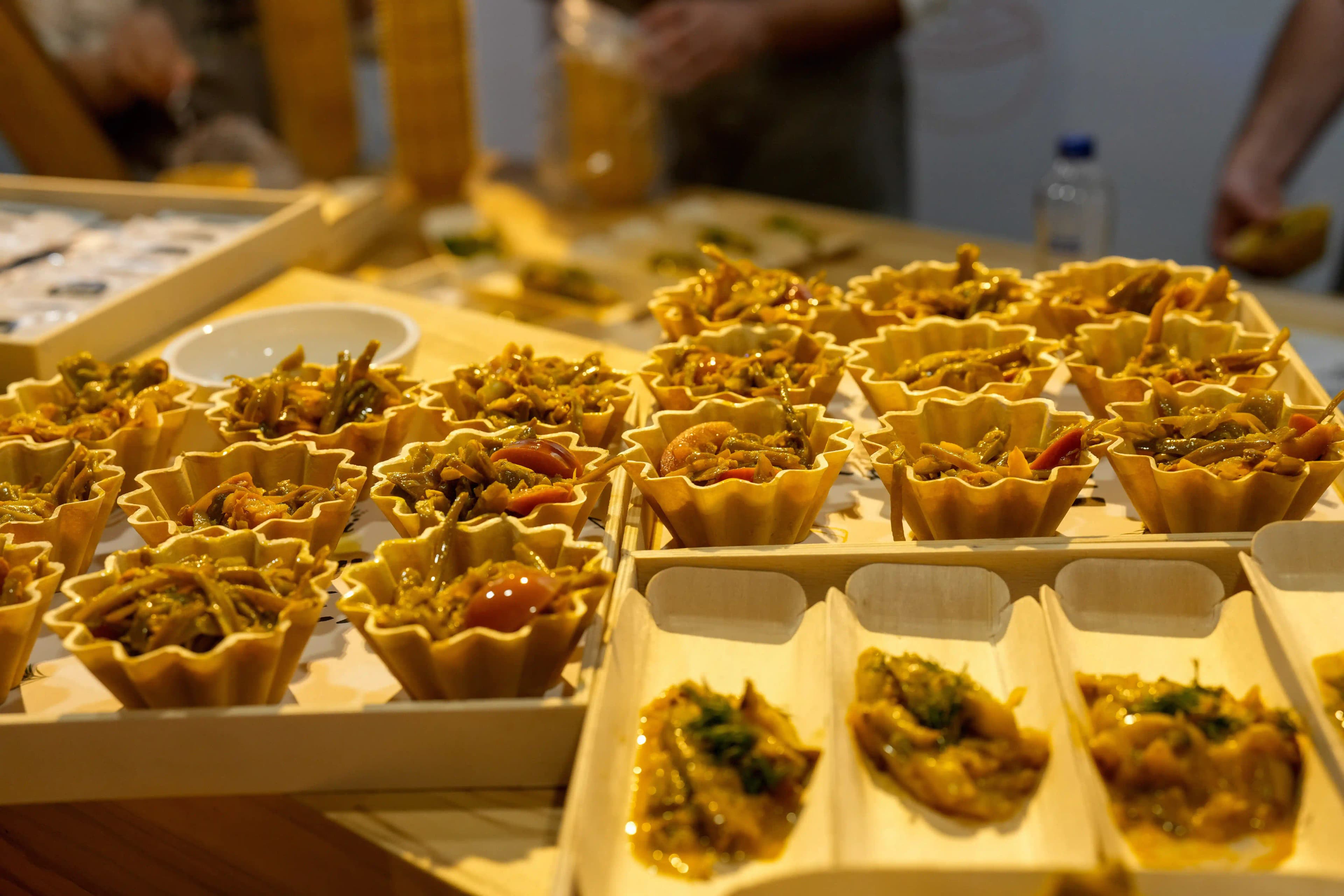 Dondurulmuş Blok Yöntemi ile Gıda Saklama ve Isıtma Teknikleri Üzerine Kapsamlı Rehber