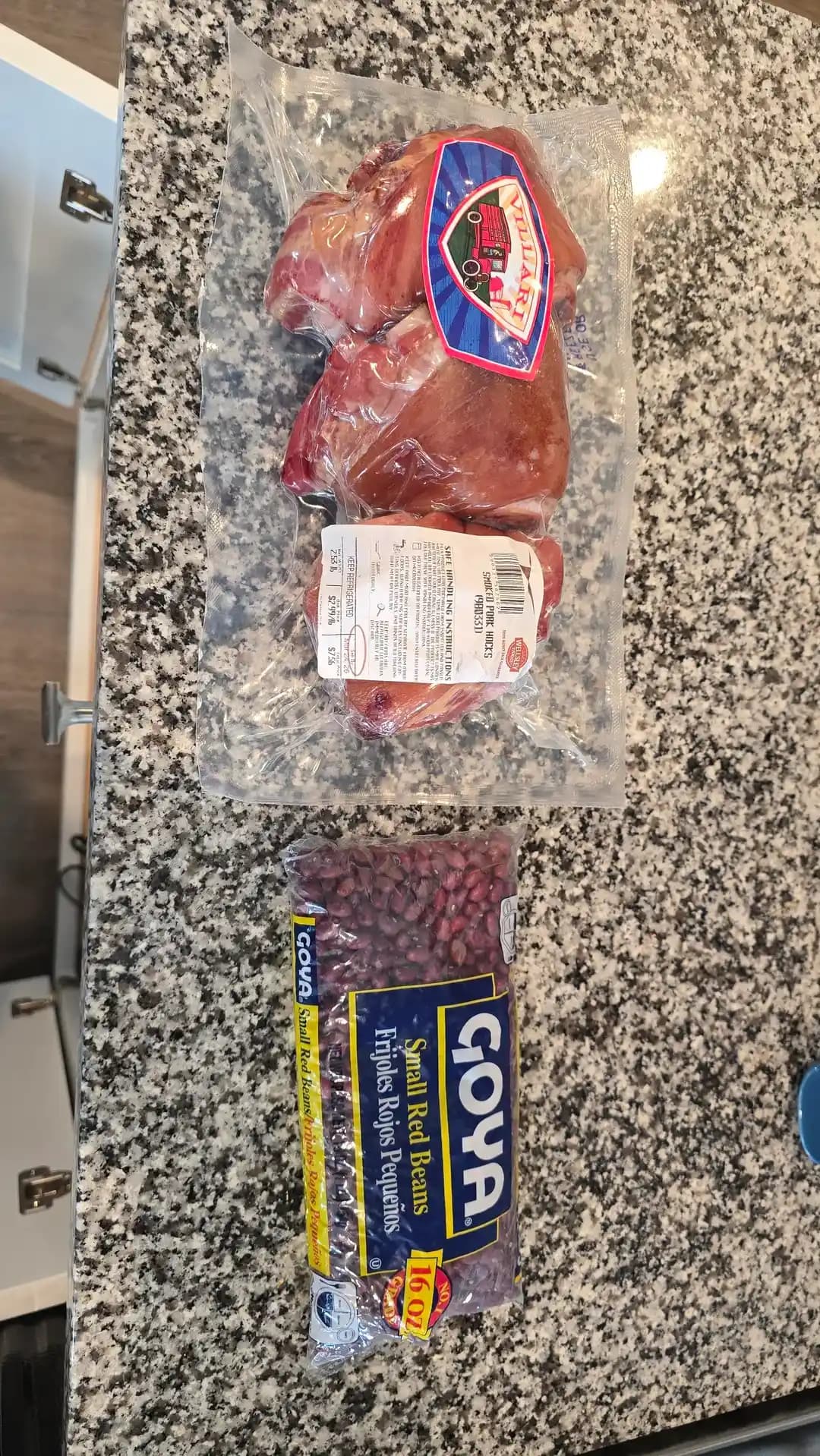 Ekonomik Kırmızı Fasulye ve Pilav Tarifi: Ham Hock ile Besleyici ve Uygun Fiyatlı Öğün