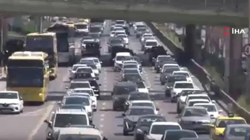 Uzun Yolculuklarda Sağlıklı ve Pratik Protein Ağırlıklı Beslenme Önerileri