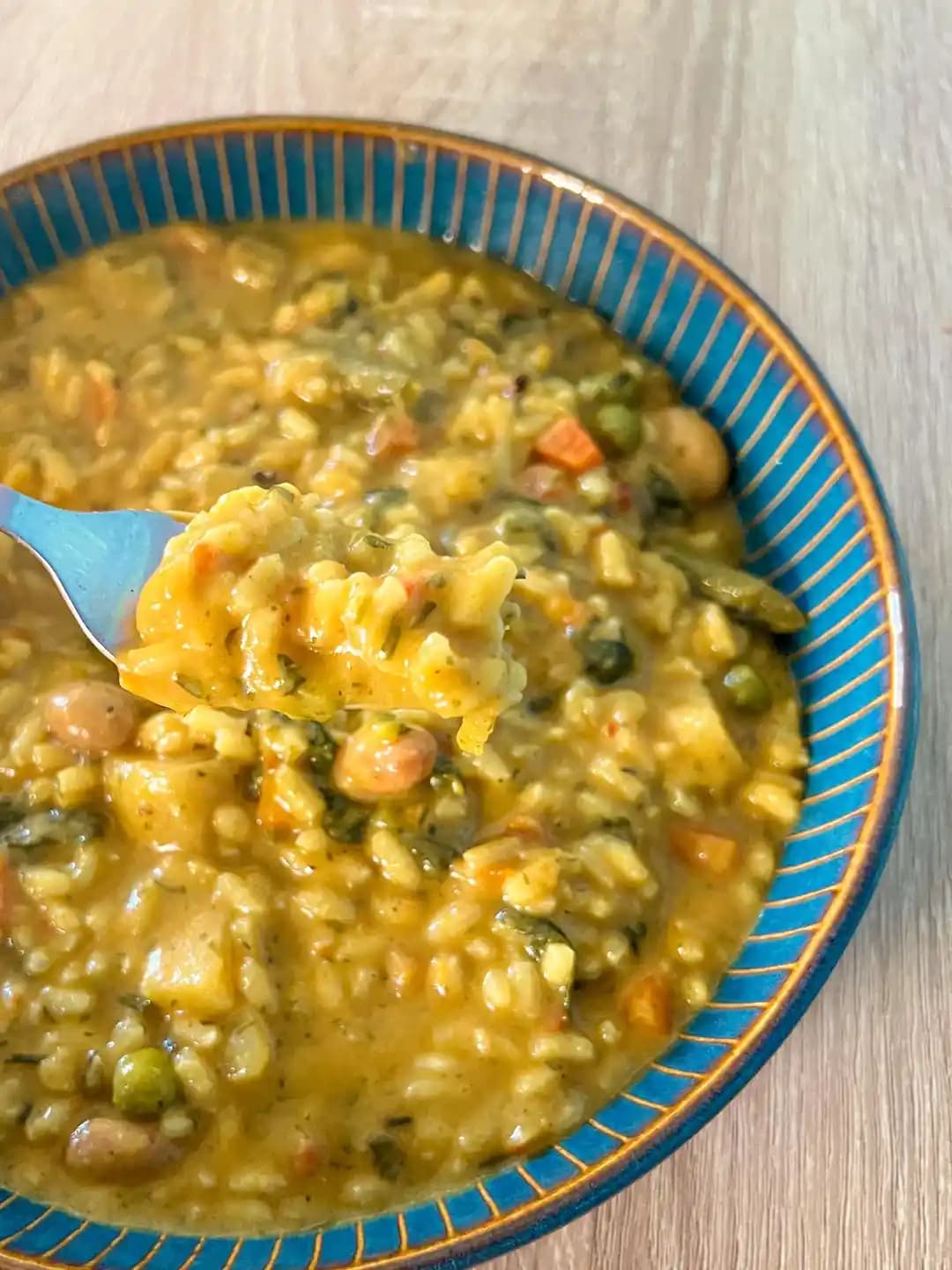 Donmuş Sebzelerle Lezzetli ve Pratik Risotto Hazırlama Yöntemleri ve İpuçları