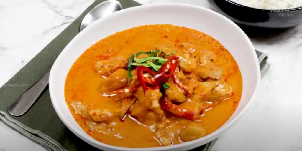 Evde Kolay ve Ekonomik Tayland Usulü Köri Hazırlama Yöntemleri ve Pişirme Teknikleri