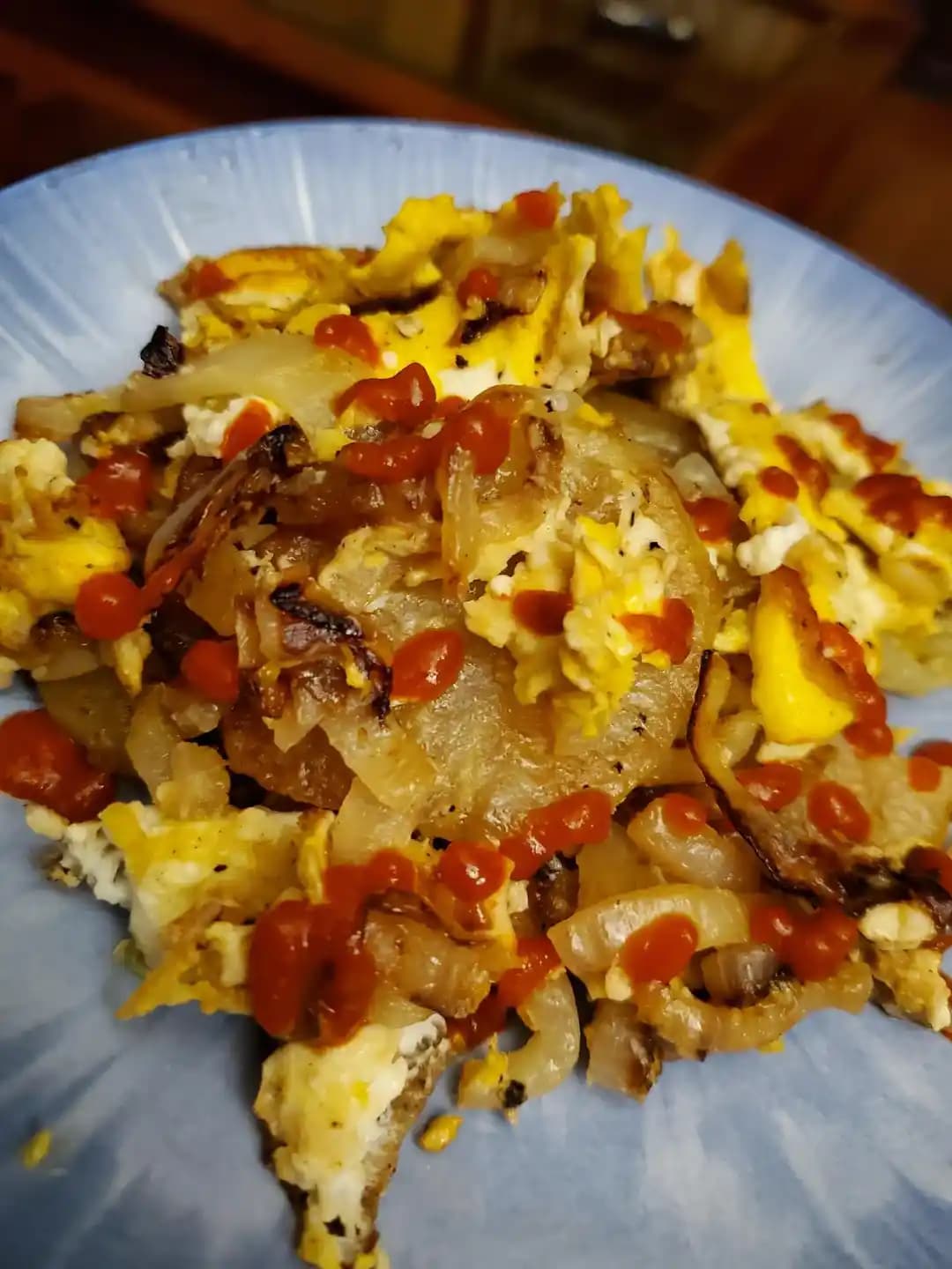 Patates, Soğan ve Yumurta ile Pratik ve Ekonomik Yemek Tarifleri ve Pişirme Yöntemleri