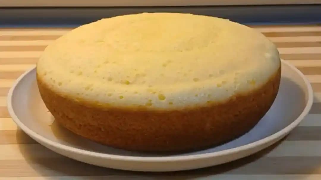 Tencere Pilav Makinesinde Sarı Kek Yapımı: Pratik ve Nemli Kek Tarifleri