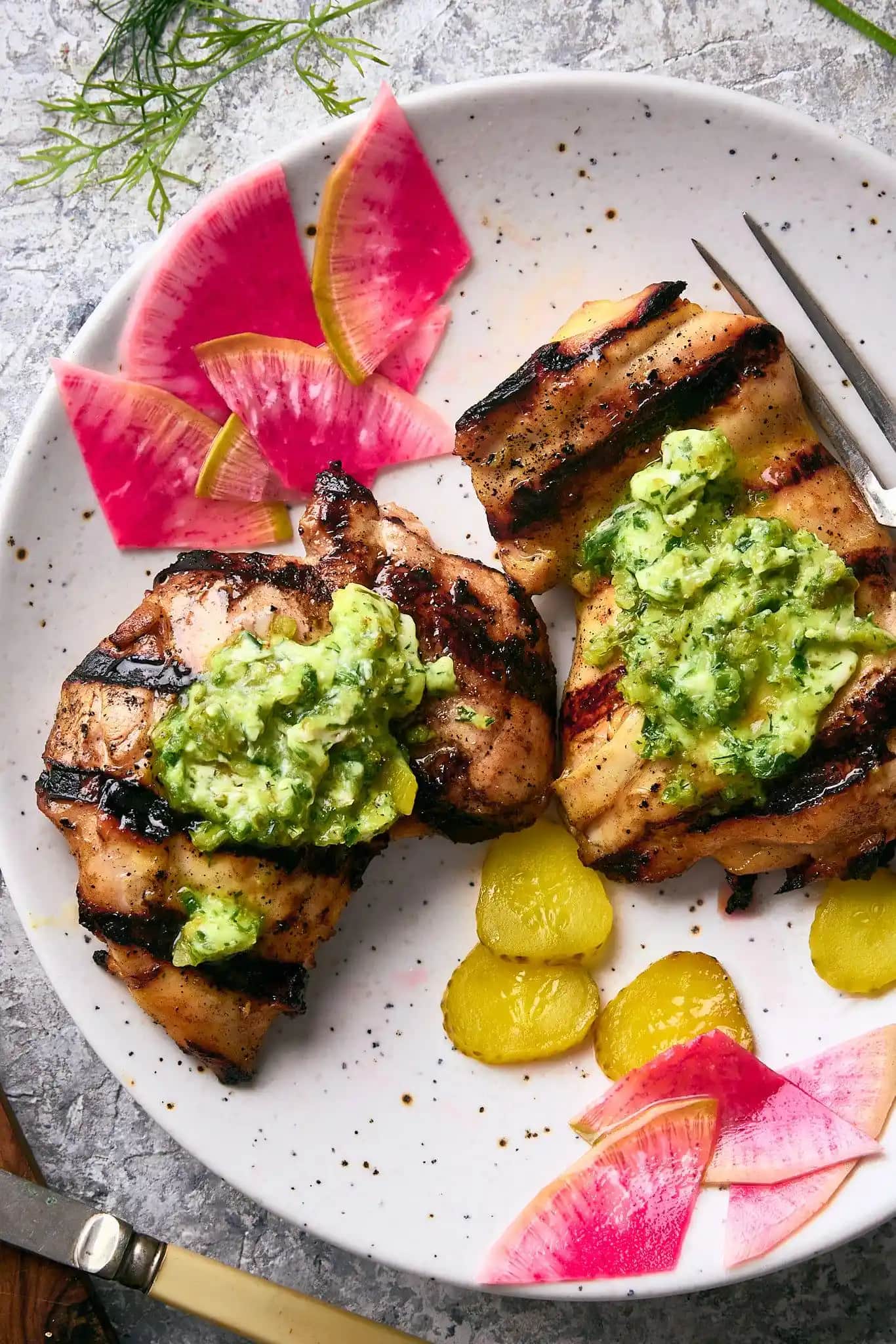 Turşu Suyu ile Marine Edilen Tavuk Butları: Ekonomik ve Lezzetli Tarif