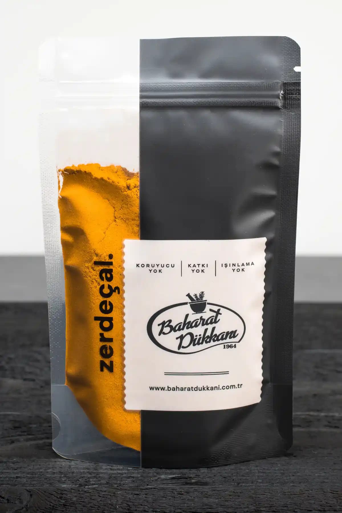 Baharat Dükkanı Zerdeçal Toz 250g Doğal ve Kaliteli Baharat Ürünü Tanıtımı