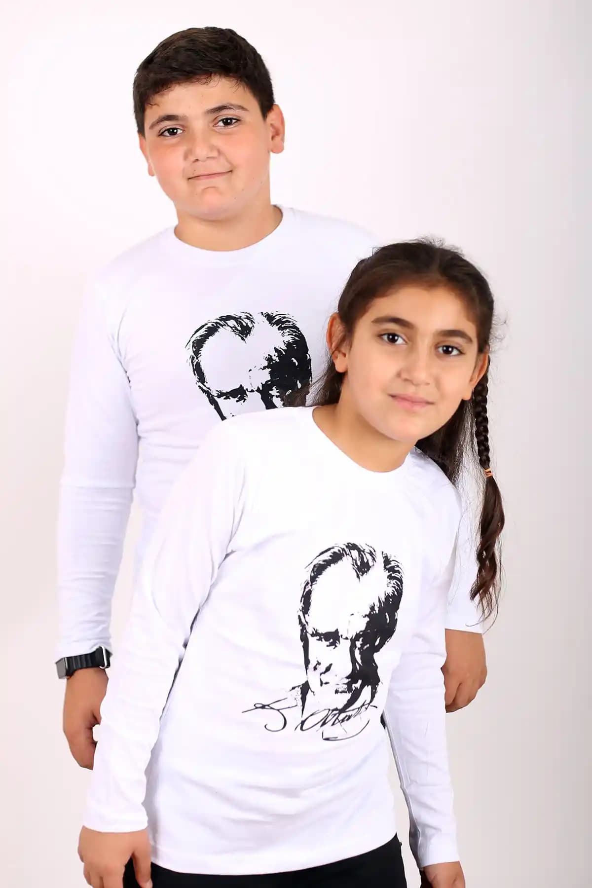 Çiggo Kids Atatürk Baskılı ve Türk Bayraklı Uzun Kollu Pamuklu Çocuk Tişörtü
