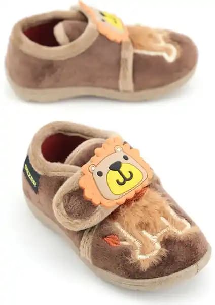 Çocuklar İçin Kışlık Ayakkabı Seçenekleri: Gezer ve Vicco Ürünlerinin Karşılaştırması