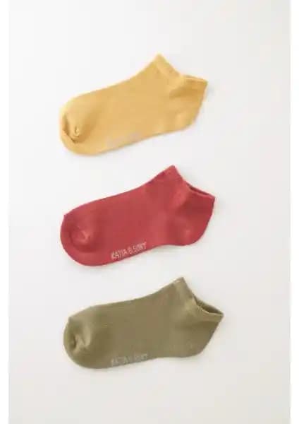 Çocuklar İçin Patik Çorap Karşılaştırması: Pamuklu ve Polyester Seçeneklerin Özellikleri