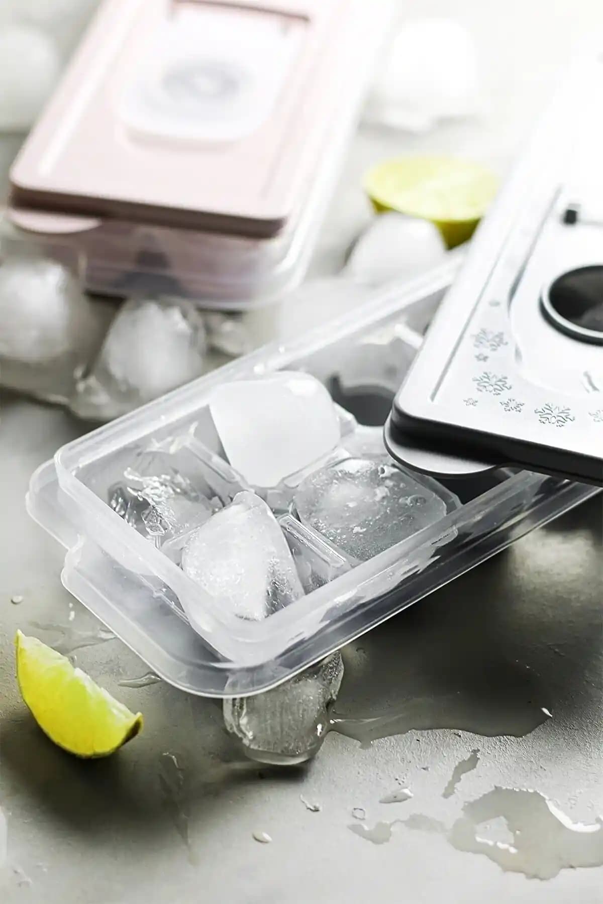 Dükkanönü Silikon Buz Kalıbı 12 Bölmeli Renkli ve Dayanıklı Pratik Kullanım