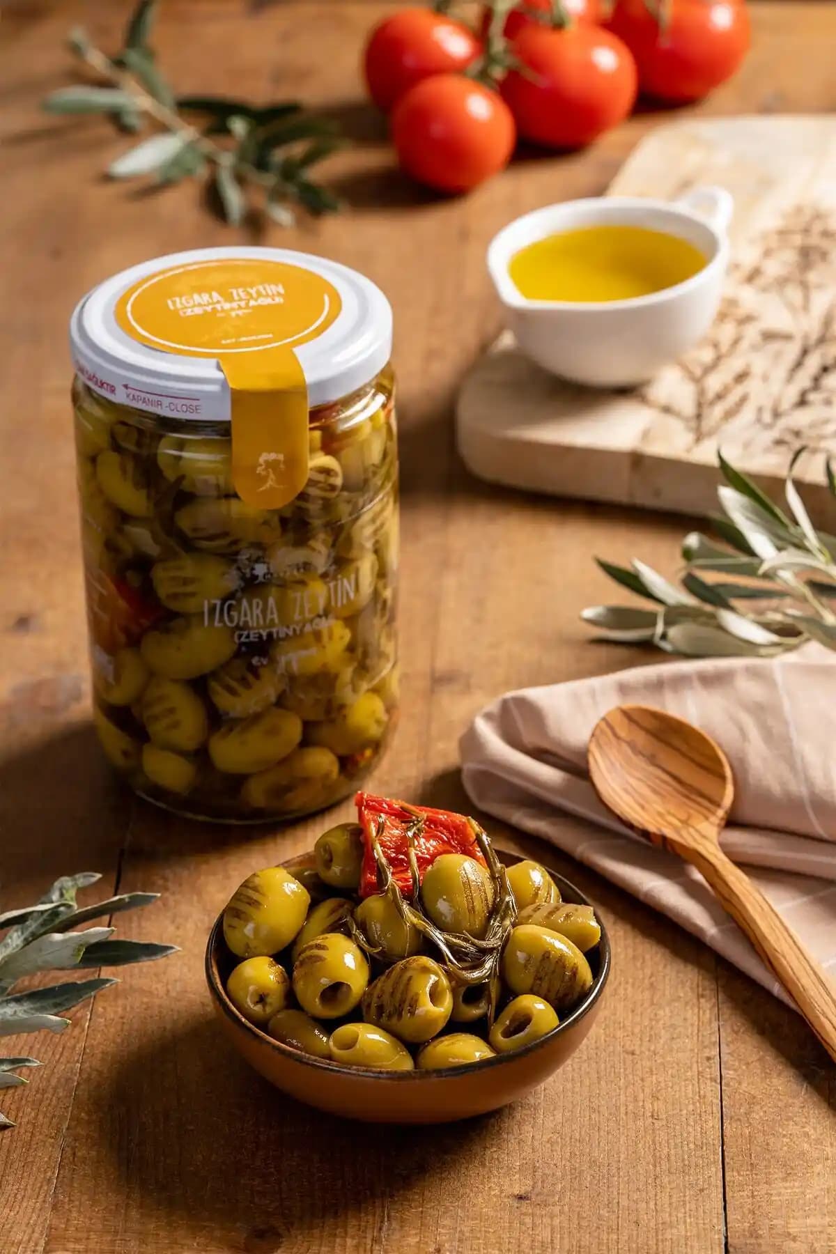 Havaza Izgara Yeşil Zeytin Organik ve Geleneksel Yöntemlerle Hazırlanmış Lezzetli Seçenek