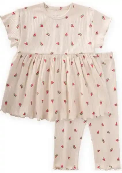 Kız Çocuklar İçin Yazlık Takımlar: Fitilli Tunik ve Fırfırlı İkili Takım Karşılaştırması