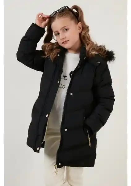 Lela Yakası Suni Kürklü Kapüşonlu Şişme Mont Kız Çocukları İçin Dayanıklı ve Şık Kış Giyim Seçeneği