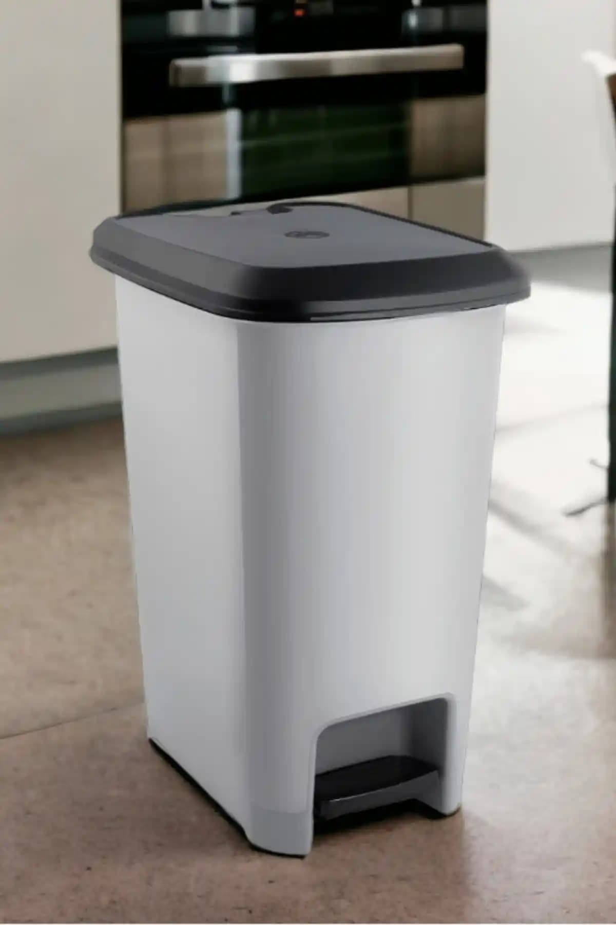 Melkan Home Slim Pedallı Çöp Kovası: Modern ve Pratik Çözüm 60 Litre Hacimle