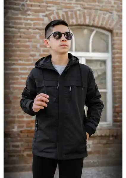 Pina Kids Erkek Çocuk Kapüşonlu Montu Günlük ve Hava Koşullarına Uygun Tasarım