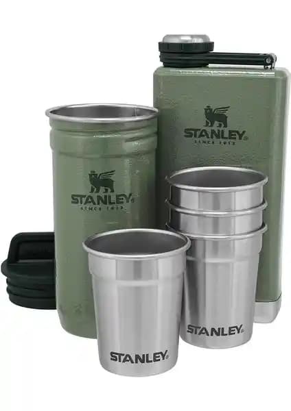 Stanley Adventure Çelik Shot Bardak ve Matara Seti: Dayanıklı ve Şık Doğa Tutkunları İçin