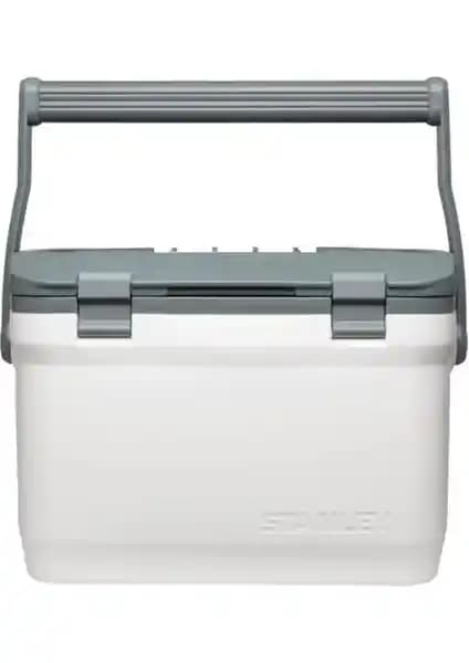 Stanley Adventure Taşınabilir Soğutucu Kamp Buzluğu: Yüksek Performans ve Dayanıklılık
