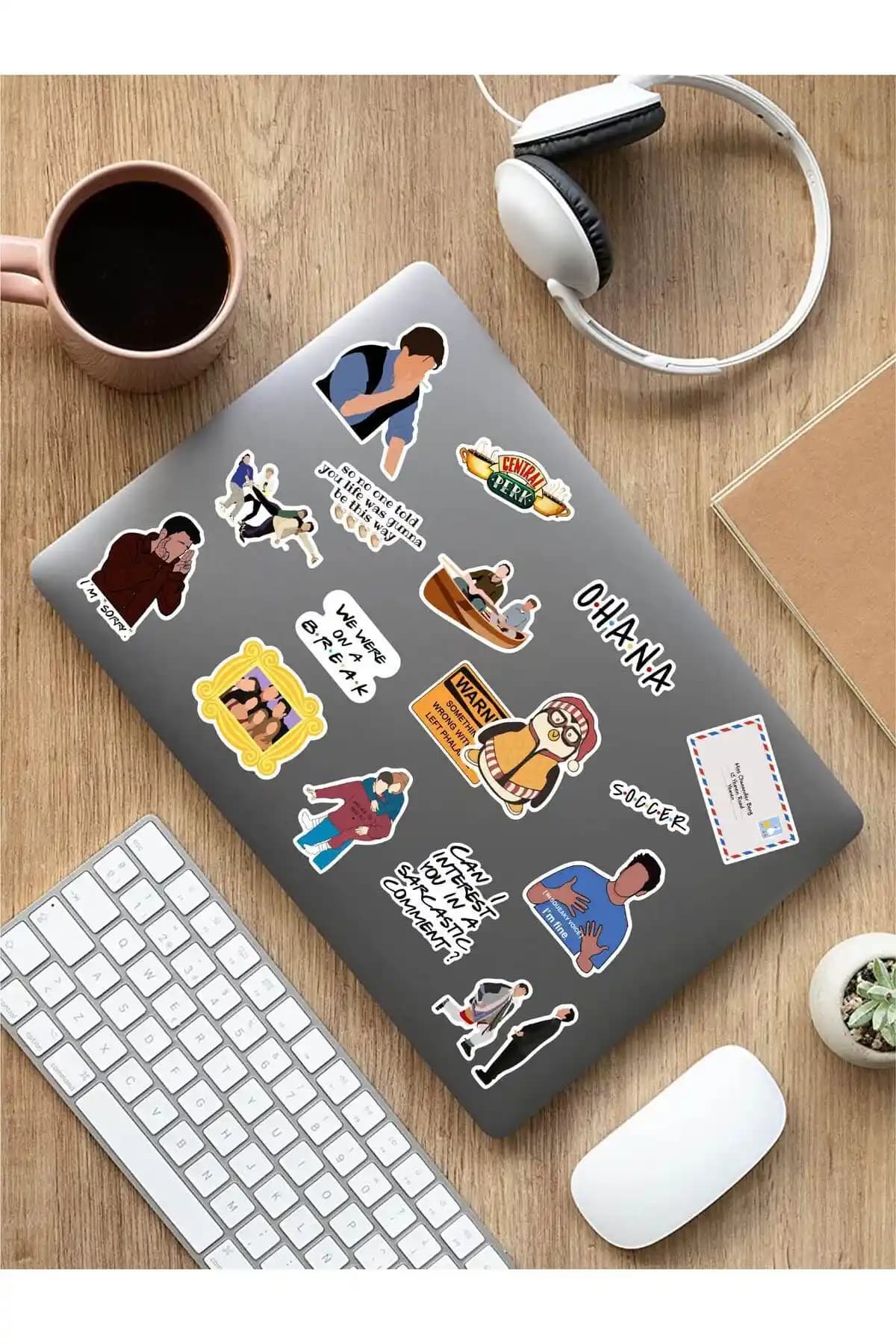 AR Sticker - Friends Laptop ve Tablet Çıkartma Setleri Karşılaştırması ve Seçim Rehberi