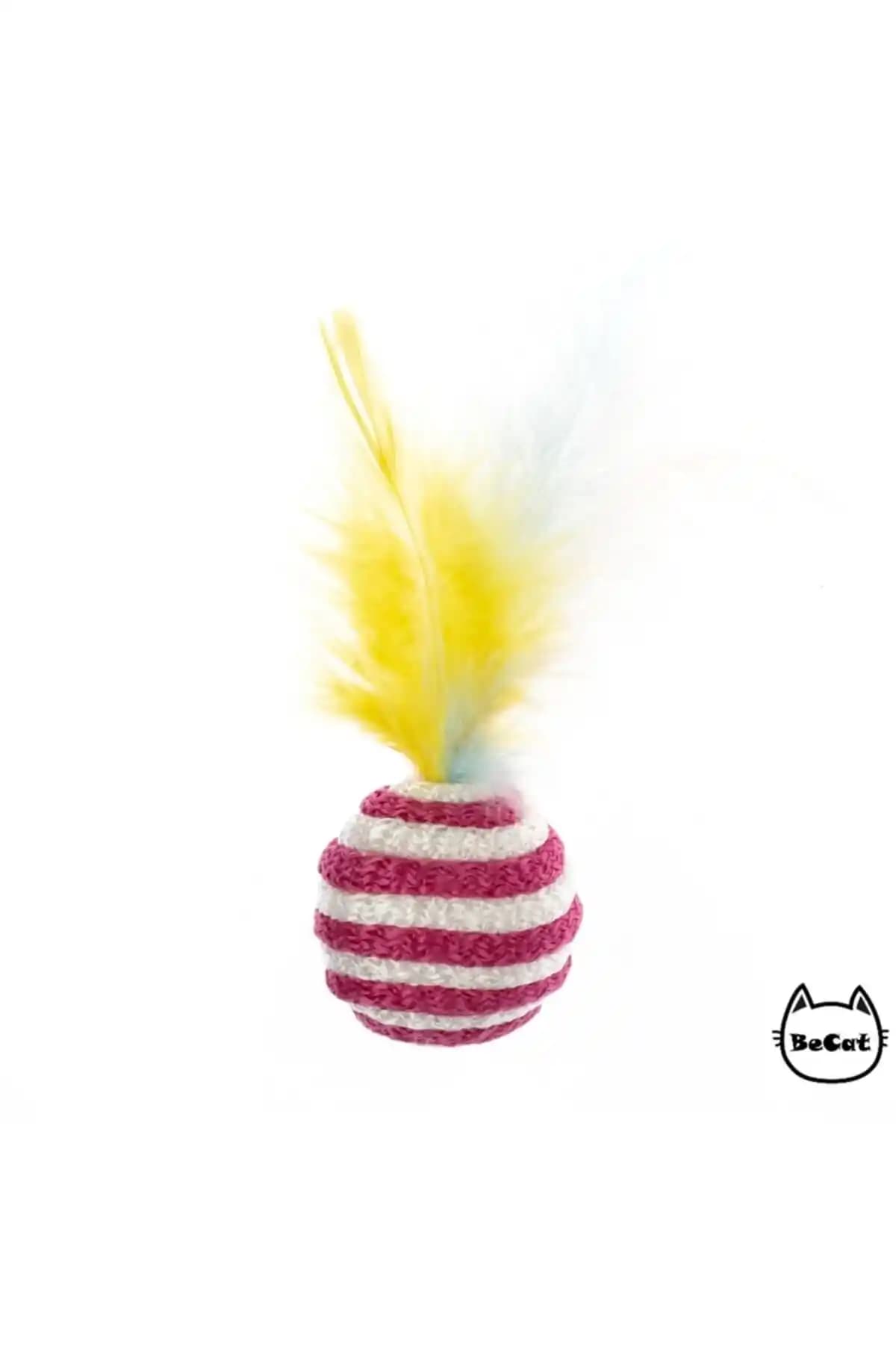 Kediniz İçin En İyi Oyun Seçenekleri: Toplu Tüylü Top ve Peluş Havuç Oyuncakları