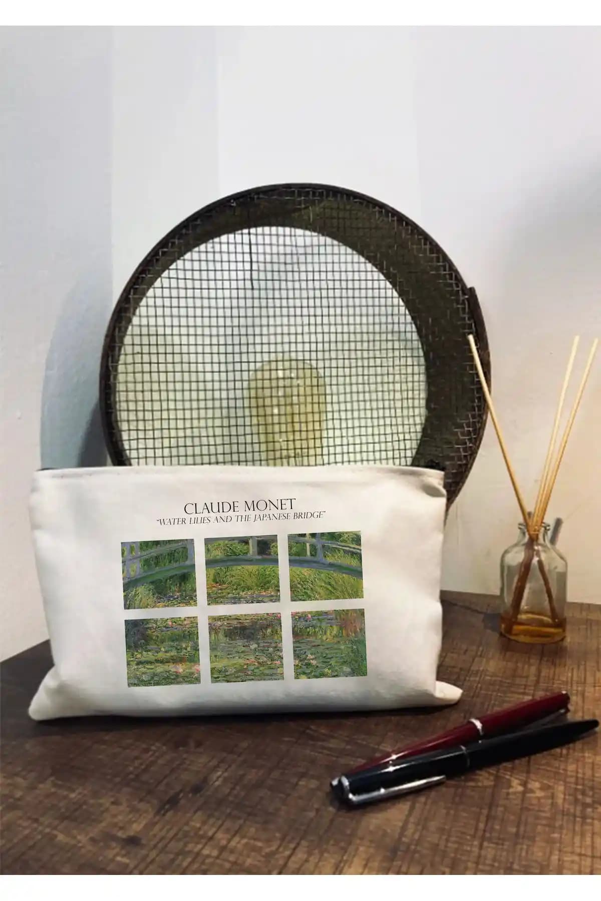 Grafikspan Monet Temalı Sanat ve Çok Amaçlı Kalemlik - Modern ve Dayanıklı Tasarım