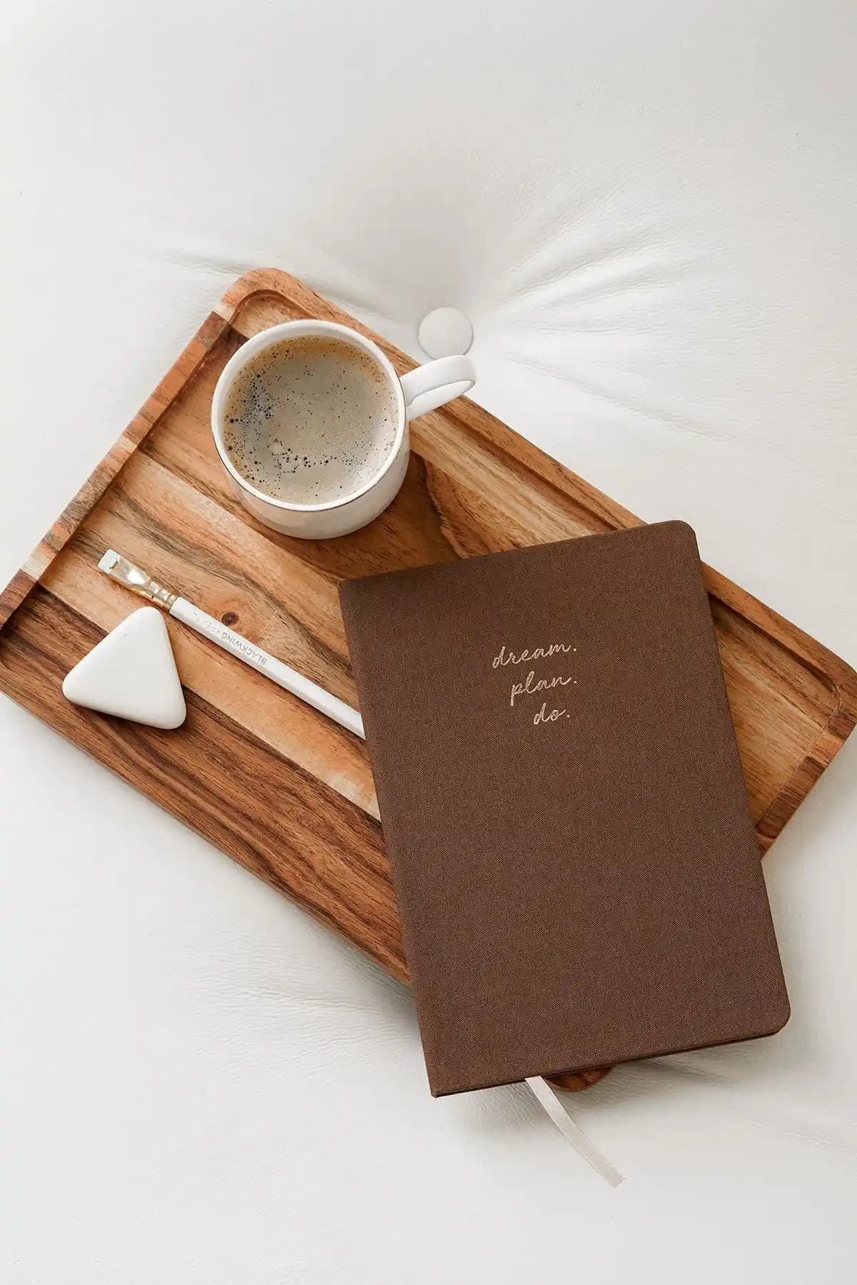 Matt Notebook 14x20 Sert Kapak Defter Çizgili Kahverengi Estetik ve İşlevsel Tasarım