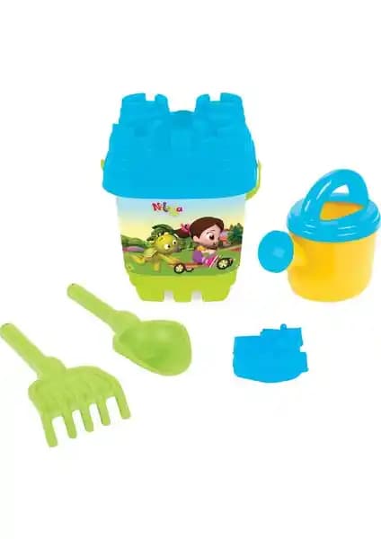 Pilsan Niloya Kale Kova Takımı: Çocuklar İçin Renkli ve Dayanıklı Bahçe ve Plaj Oyun Seti