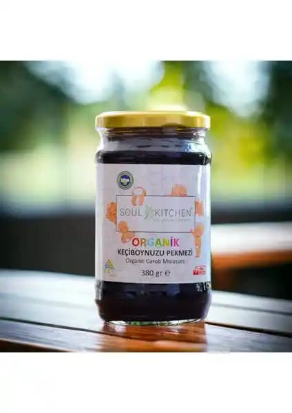 Soul Kitchen Organik Keçiboynuzu Pekmezi: Doğal ve Katkısız Sağlıklı Beslenme Seçeneği