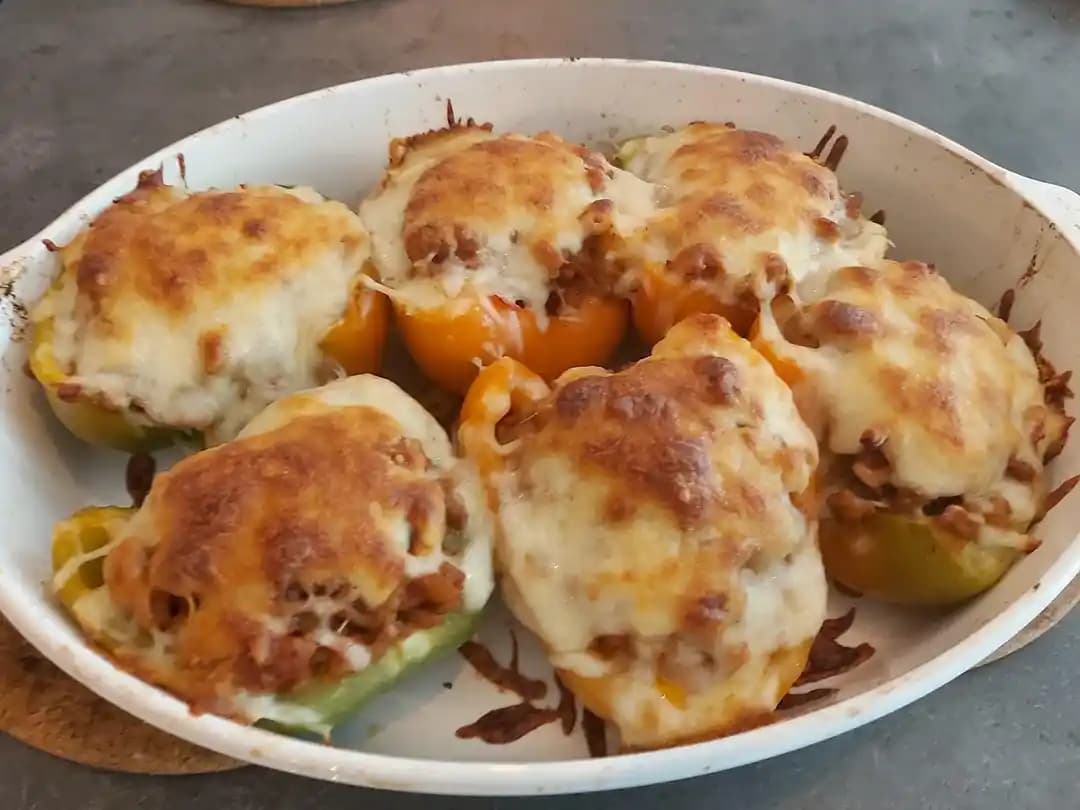 Kıymalı Biber Dolması Tarifi: Lezzetli ve Pratik Geleneksel Yemek Hazırlama Yöntemleri