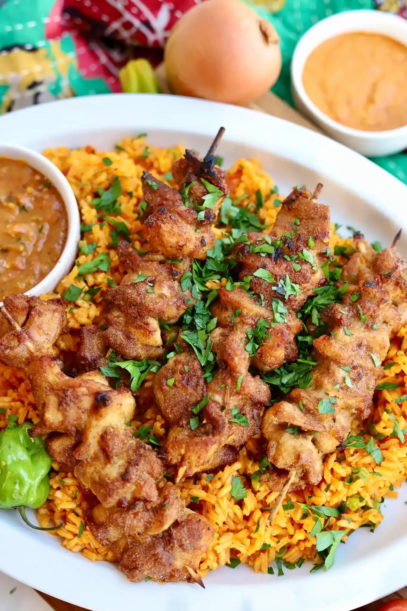 Air Fryer ile Tavuk Suya Tarifi: Batı Afrika Lezzetlerini Pratik Pişirme Yöntemiyle Deneyimleyin