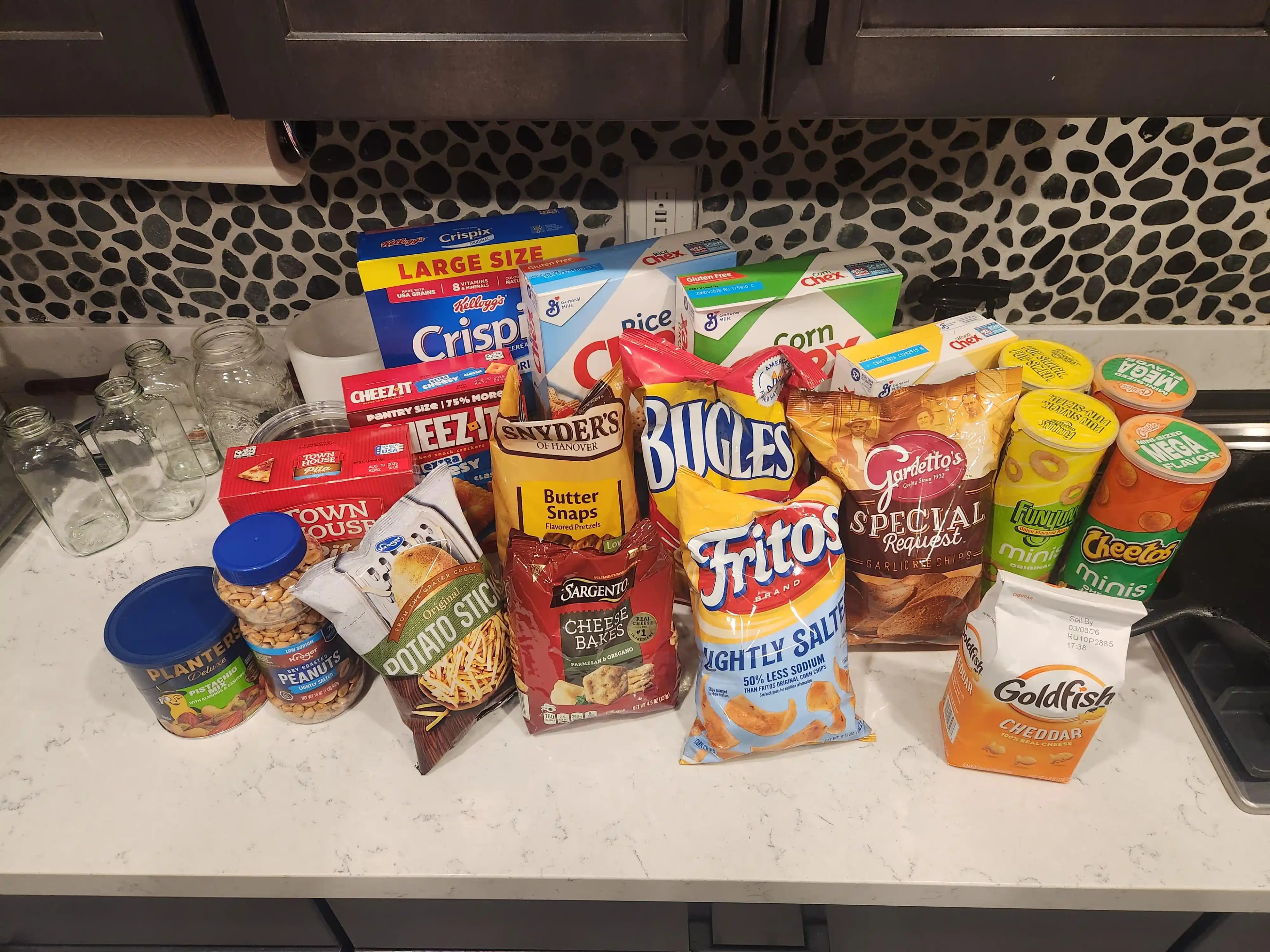 Chex Mix Nedir ve İçeriğindeki Değişiklikler Karışımın Tanımını Nasıl Etkiler?