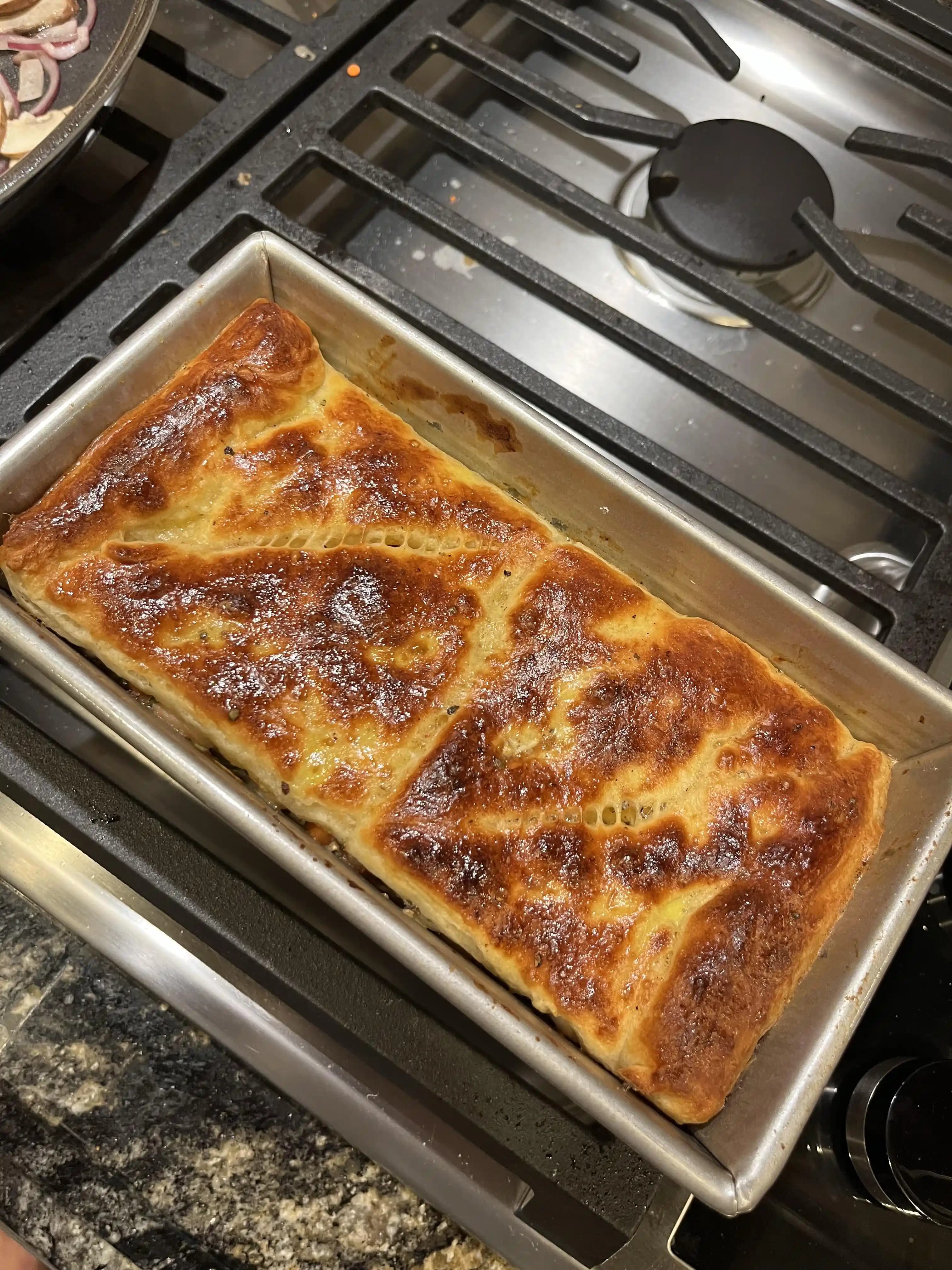 Crescent Roll Tabanlı Tavuklu Pot Pie Tarifi ve Pratik Pişirme Yöntemleri