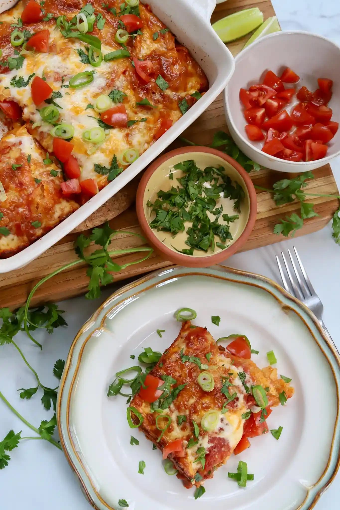 Peynirli Kıymalı ve Kırmızı Soslu Meksika Esintili Lazanya Tarifi ve Kültürel Analizi