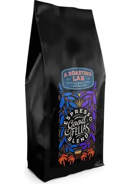 A Roasting Lab İki Popüler Kahve Karşılaştırması: Good Fellas Espresso ve Titan Filter Blend