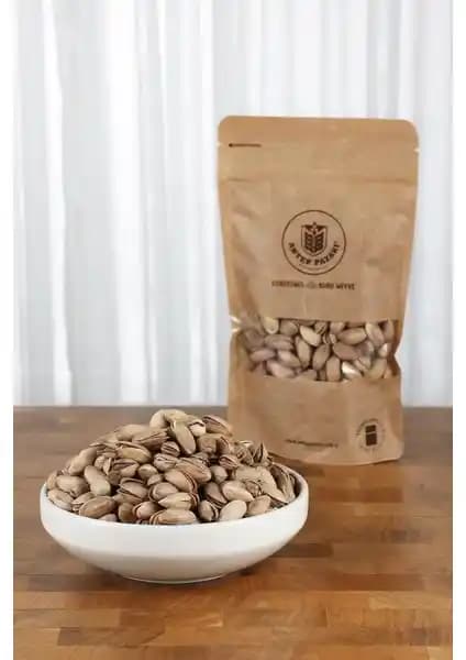 Antep Pazarı Antep Fıstığı ve Pirinç Taneli Boz İç Karşılaştırması