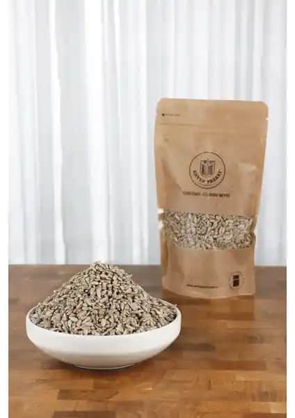 Antep Pazarı ve İpek Değirmen Ay Çekirdeği İçleri Karşılaştırması