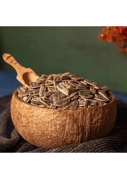 Çakır Çerez Siyah Çekirdek Karşılaştırması: Tuzlu ve Tuzsuz Seçeneklerin Özellikleri