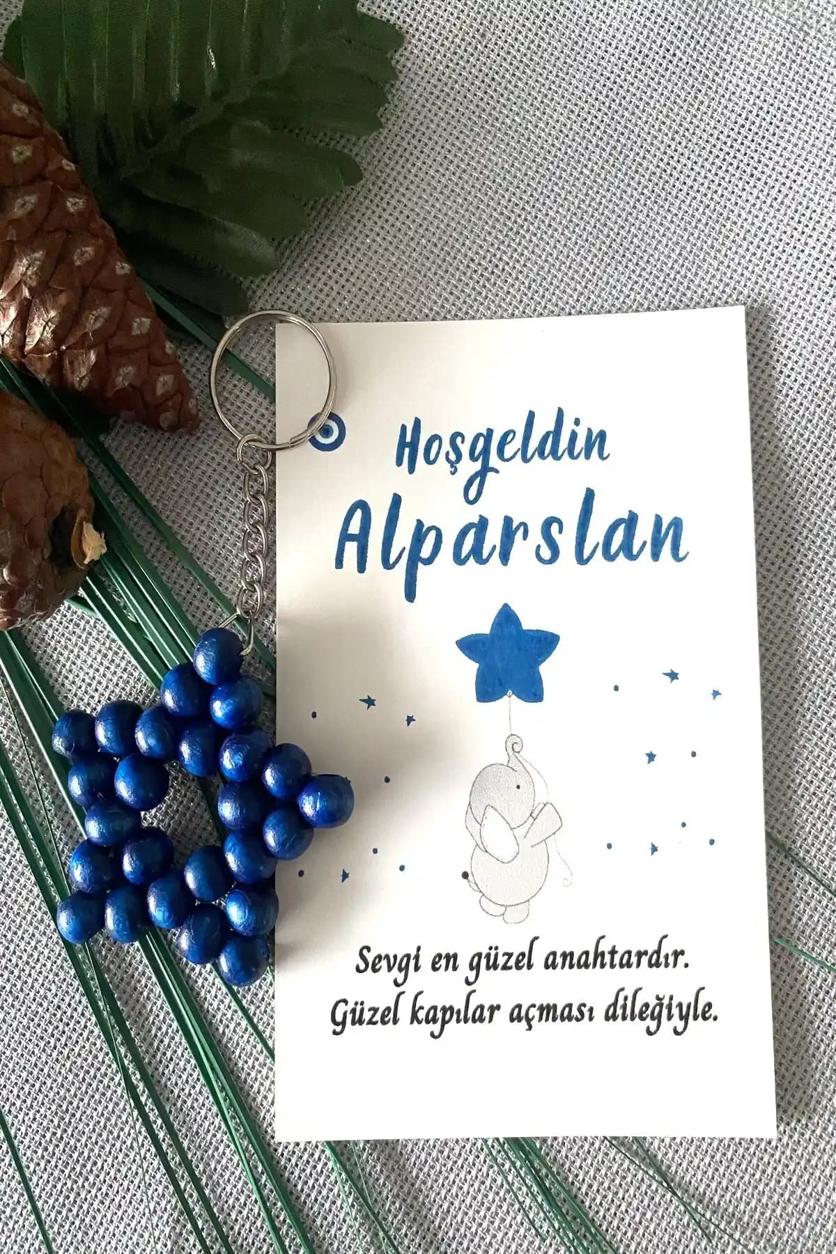 Emtory Home Zincirli Ahşap Yıldız Anahtarlık Seti: Bebek Hediyesi ve Fonksiyonellik