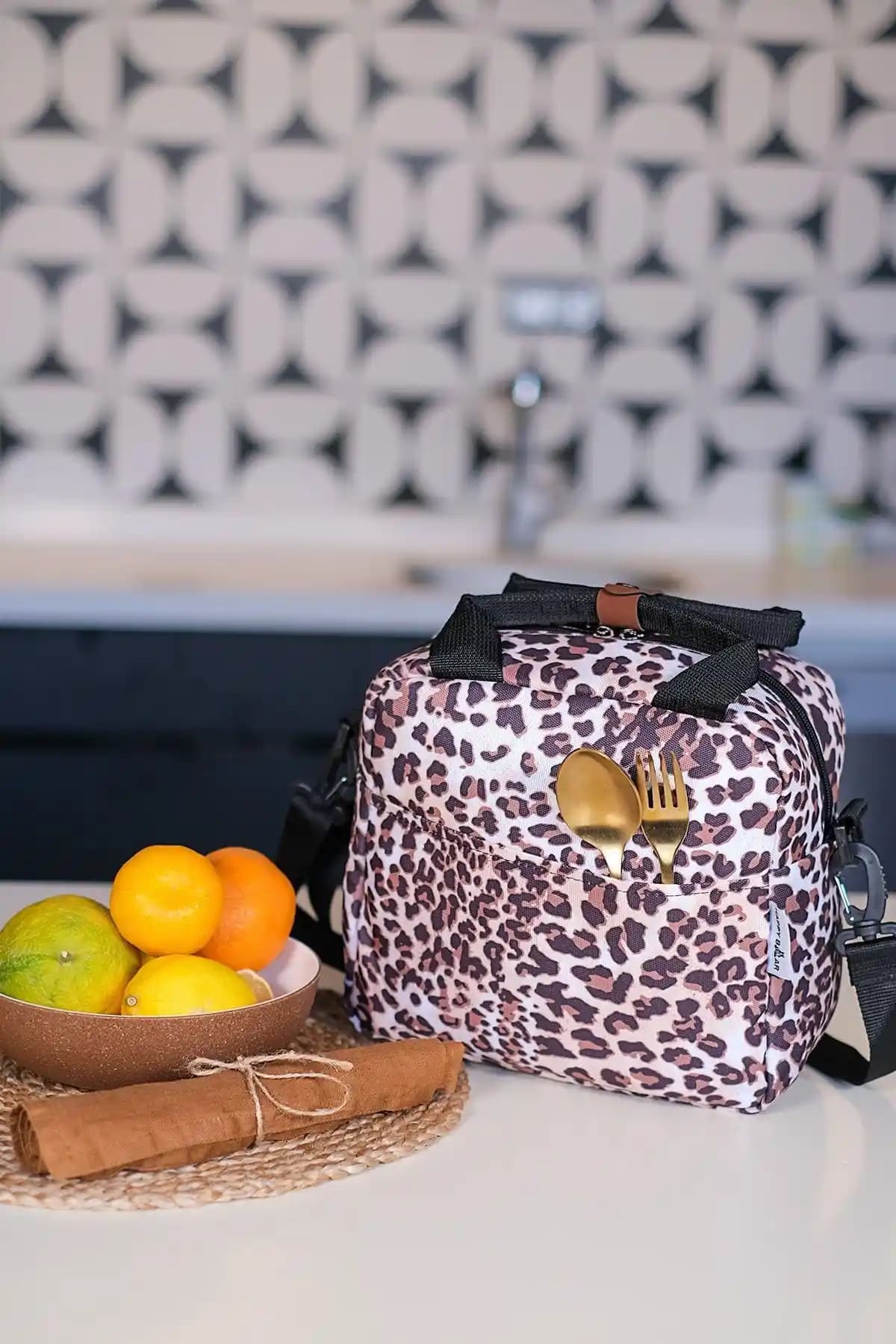 Happy Bear Leopar Desenli Isı Yalıtımlı Su Geçirmez Postacı Çanta – Beslenme Taşıma Çantası