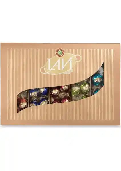 Kahve Molası İçin Lavi Dolgulu Çikolata Kutusunun Zengin Katmanlı Tat Deneyimini Keşfedin