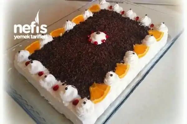 20 Kişilik Kare Pasta Modelleri: Estetik ve Fonksiyonellik Bir Arada