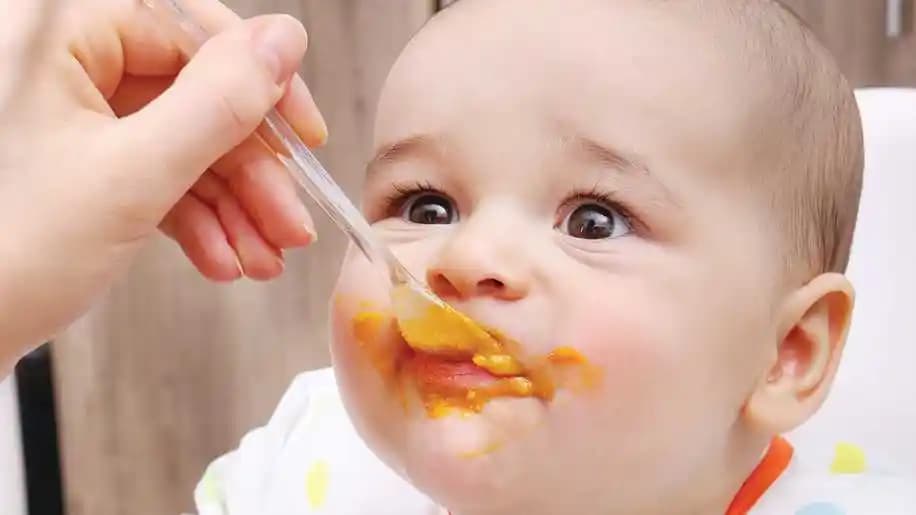 7 Aylık Bebekler İçin Gece Maması Seçimi ve Kullanım Rehberi