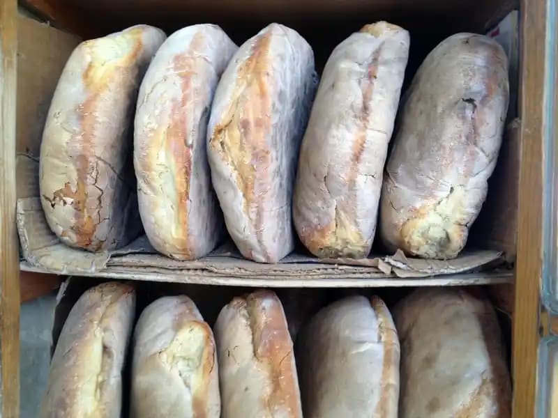 Afyon Ekmeği ve Yerel Ürünlerin Kültürel ve Ekonomik Önemi Türkiye'nin İç Bölgelerinde